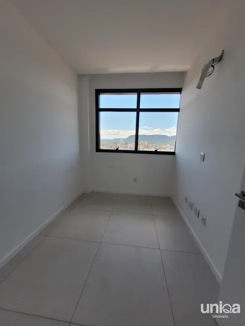 Foto 2 de Sala Comercial com 2 quartos à venda, 172m2 em Centro, Santa Maria - RS