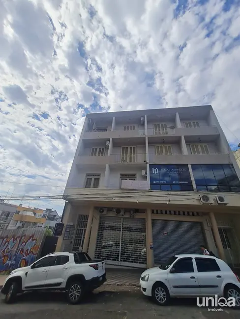 Foto 1 de Sala Comercial com 1 quarto à venda, 20m2 em Centro, Santa Maria - RS