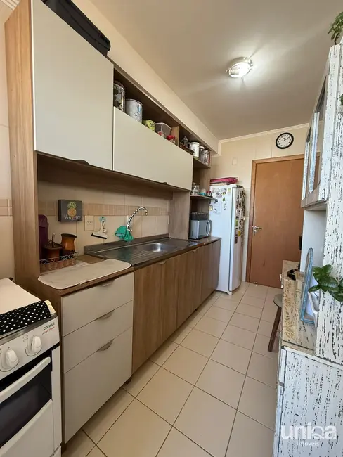 Foto 7 de Apartamento com 2 quartos à venda, 58m2 em Nossa Senhora de Lourdes, Santa Maria - RS