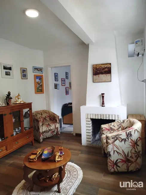 Foto 2 de Casa com 3 quartos à venda, 265m2 em Camobi, Santa Maria - RS