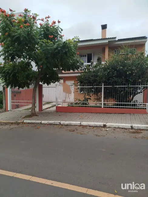 Foto 1 de Casa com 3 quartos à venda, 265m2 em Camobi, Santa Maria - RS