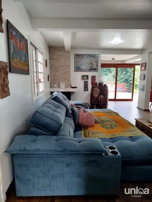 Foto 5 de Casa com 3 quartos à venda, 265m2 em Camobi, Santa Maria - RS