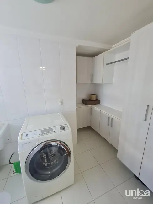 Foto 7 de Apartamento com 3 quartos à venda, 182m2 em Nossa Senhora Medianeira, Santa Maria - RS