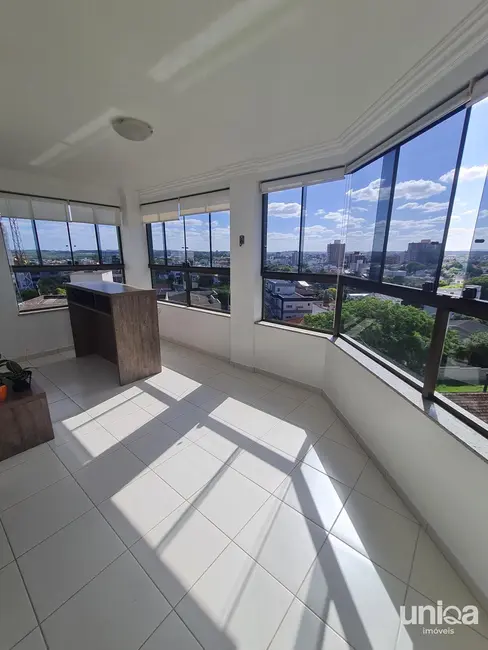 Foto 3 de Apartamento com 3 quartos à venda, 182m2 em Nossa Senhora Medianeira, Santa Maria - RS