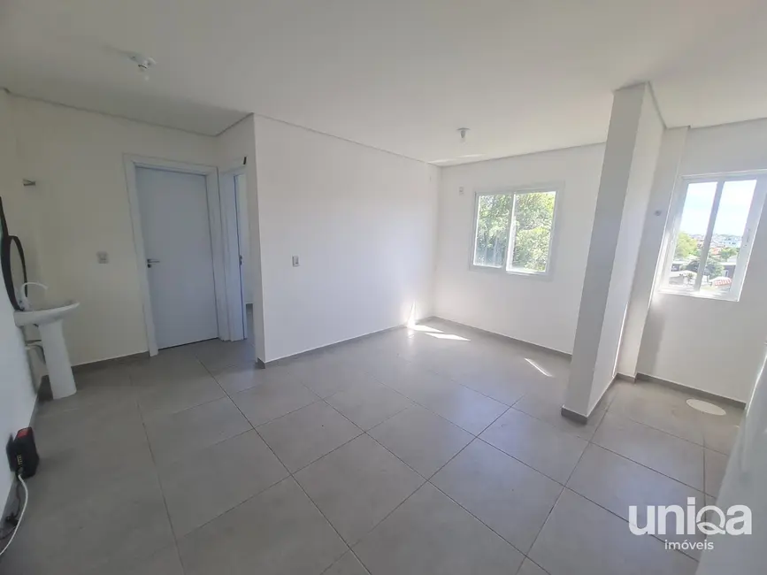 Foto 2 de Apartamento com 1 quarto para alugar, 34m2 em Camobi, Santa Maria - RS