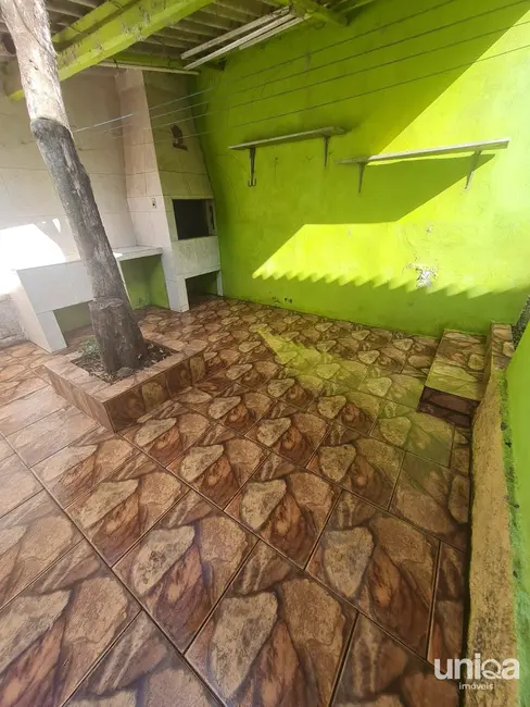 Foto 2 de Casa com 3 quartos para alugar, 50m2 em Camobi, Santa Maria - RS