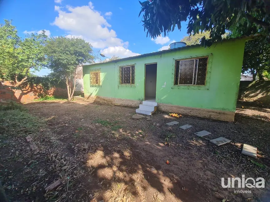 Foto 1 de Casa com 3 quartos para alugar, 50m2 em Camobi, Santa Maria - RS