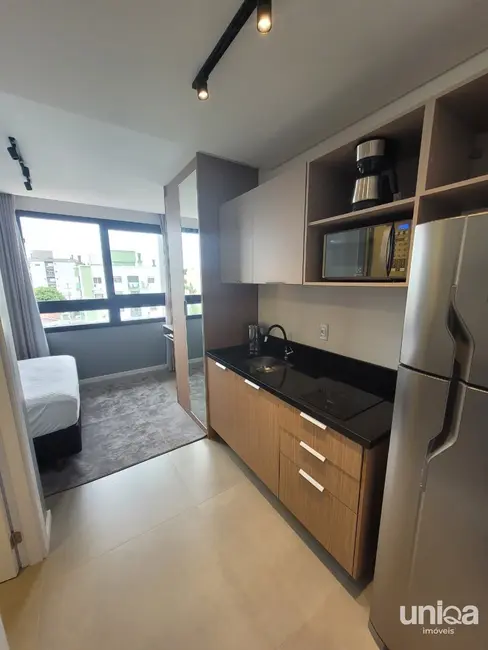 Foto 3 de Apartamento com 1 quarto para alugar, 18m2 em Camobi, Santa Maria - RS