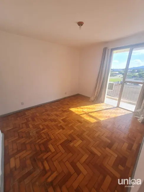 Foto 2 de Apartamento com 3 quartos para alugar, 81m2 em São José, Santa Maria - RS