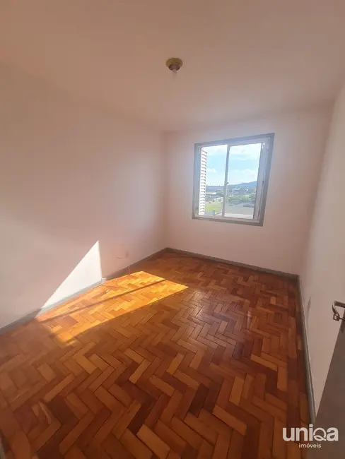 Foto 8 de Apartamento com 3 quartos para alugar, 81m2 em São José, Santa Maria - RS
