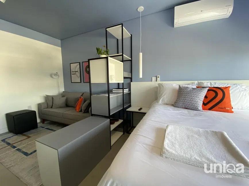 Foto 8 de Apartamento com 1 quarto para alugar, 28m2 em Camobi, Santa Maria - RS