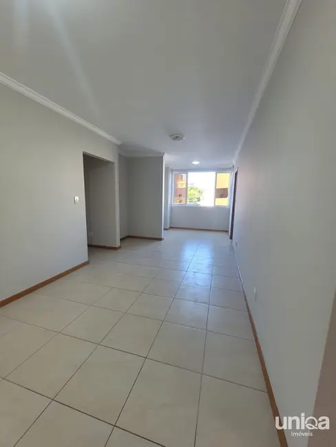 Foto 2 de Apartamento com 3 quartos à venda, 93m2 em Camobi, Santa Maria - RS