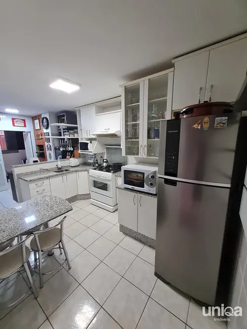 Apartamento com 2 quartos à venda, 93m2 em Camobi, Santa Maria - RS - imagem 5 Foto 5 de Apartamento com 2 quartos à venda, 93m2 em Camobi, Santa Maria - RS