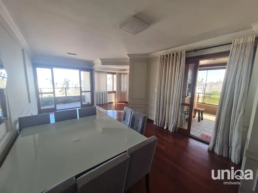 Foto 6 de Cobertura com 4 quartos à venda, 255m2 em Centro, Santa Maria - RS