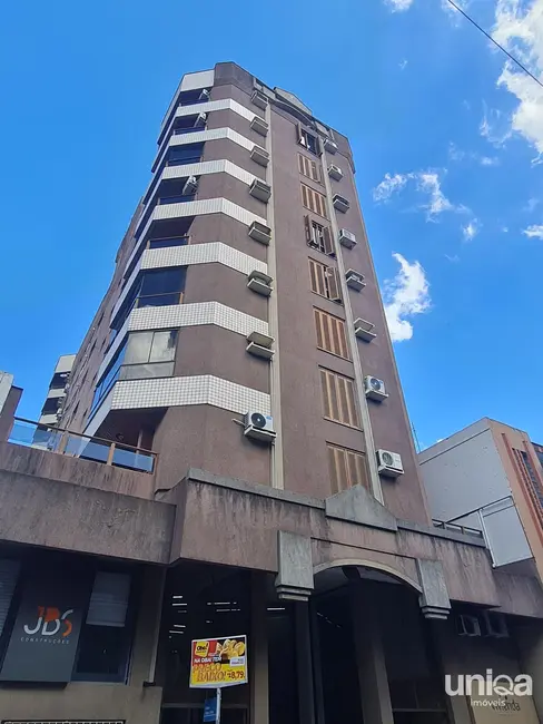 Foto 1 de Cobertura com 4 quartos à venda, 255m2 em Centro, Santa Maria - RS