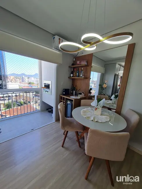 Foto 3 de Apartamento com 2 quartos à venda, 54m2 em Camobi, Santa Maria - RS