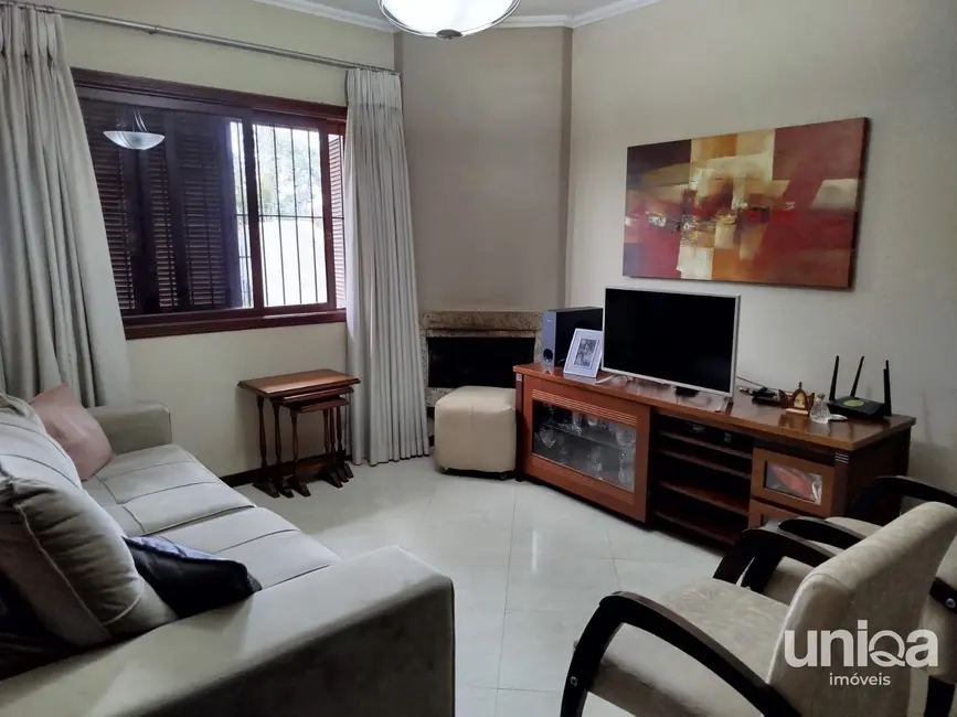 Foto 4 de Casa com 3 quartos à venda, 170m2 em Camobi, Santa Maria - RS