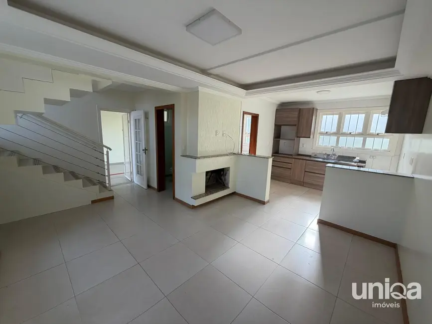 Foto 3 de Casa com 3 quartos para alugar, 142m2 em Camobi, Santa Maria - RS