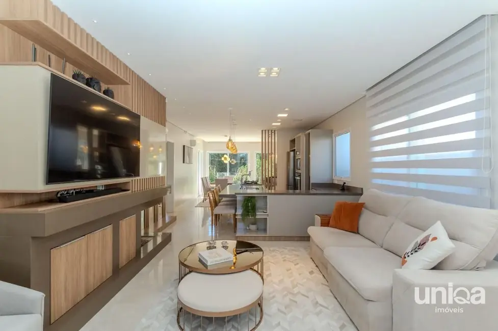 Casa com 4 quartos à venda, 28012m2 em São José, Santa Maria - RS - imagem 4 Foto 4 de Casa com 4 quartos à venda, 28012m2 em São José, Santa Maria - RS