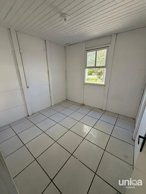 Foto 6 de Casa com 2 quartos para alugar, 48m2 em Camobi, Santa Maria - RS