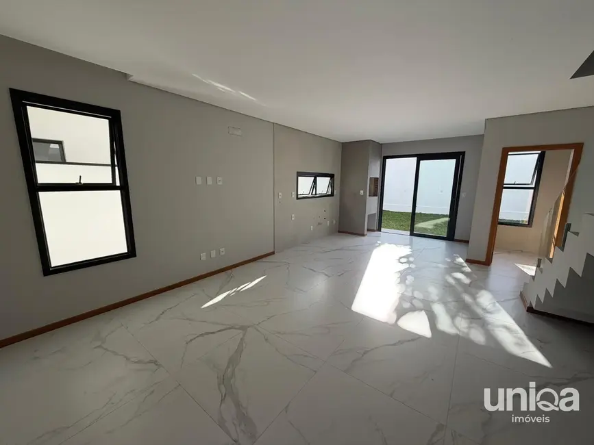 Foto 3 de Casa com 3 quartos à venda, 148m2 em Camobi, Santa Maria - RS