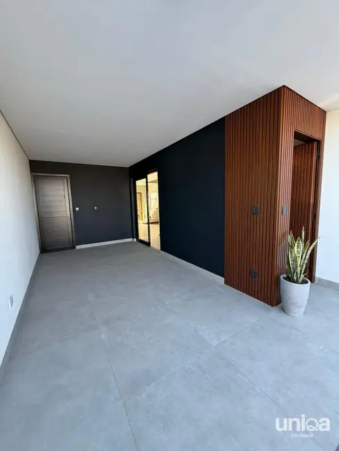 Foto 2 de Casa com 3 quartos à venda, 148m2 em Camobi, Santa Maria - RS