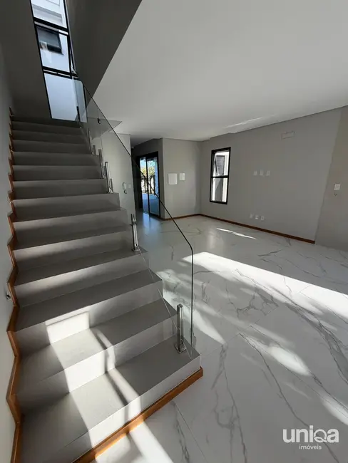 Foto 6 de Casa com 3 quartos à venda, 148m2 em Camobi, Santa Maria - RS