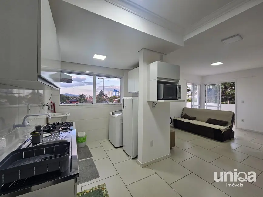 Foto 4 de Apartamento com 1 quarto para alugar, 37m2 em Camobi, Santa Maria - RS
