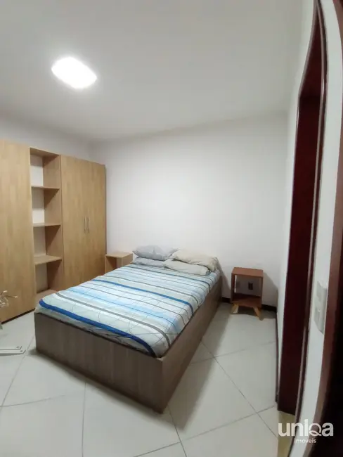 Foto 8 de Apartamento com 3 quartos para alugar, 90m2 em São José, Santa Maria - RS
