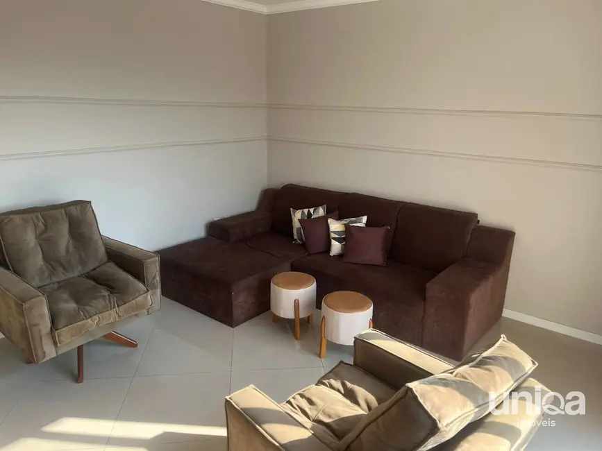 Cobertura com 3 quartos para alugar, 280m2 em Camobi, Santa Maria - RS - imagem 4 Foto 4 de Cobertura com 3 quartos para alugar, 280m2 em Camobi, Santa Maria - RS