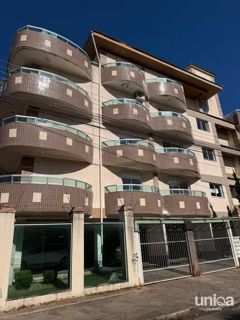 Cobertura com 3 quartos para alugar, 280m2 em Camobi, Santa Maria - RS - imagem 1 Foto 1 de Cobertura com 3 quartos para alugar, 280m2 em Camobi, Santa Maria - RS