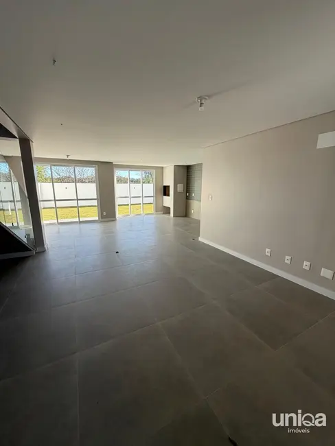 Foto 3 de Casa de Condomínio com 3 quartos à venda, 216m2 em São José, Santa Maria - RS
