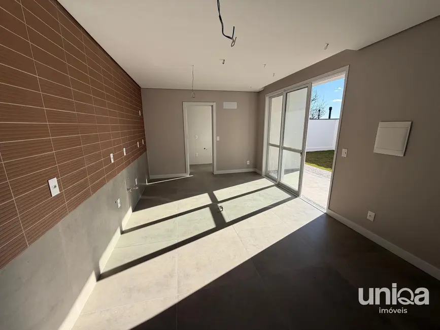 Foto 3 de Casa de Condomínio com 2 quartos à venda, 183m2 em São José, Santa Maria - RS