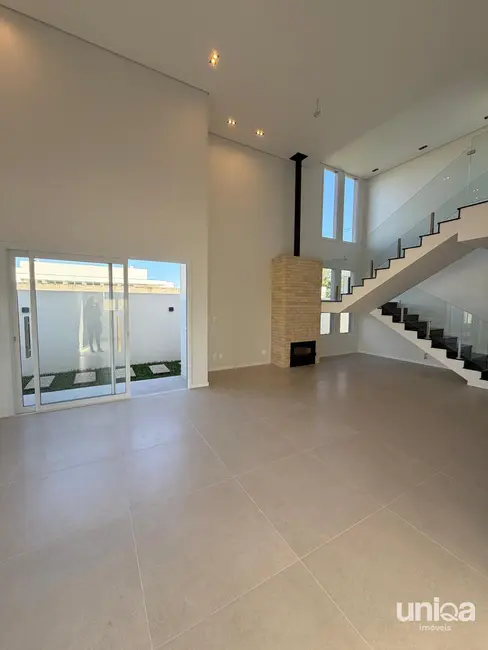 Foto 5 de Casa de Condomínio com 4 quartos à venda, 319m2 em São José, Santa Maria - RS