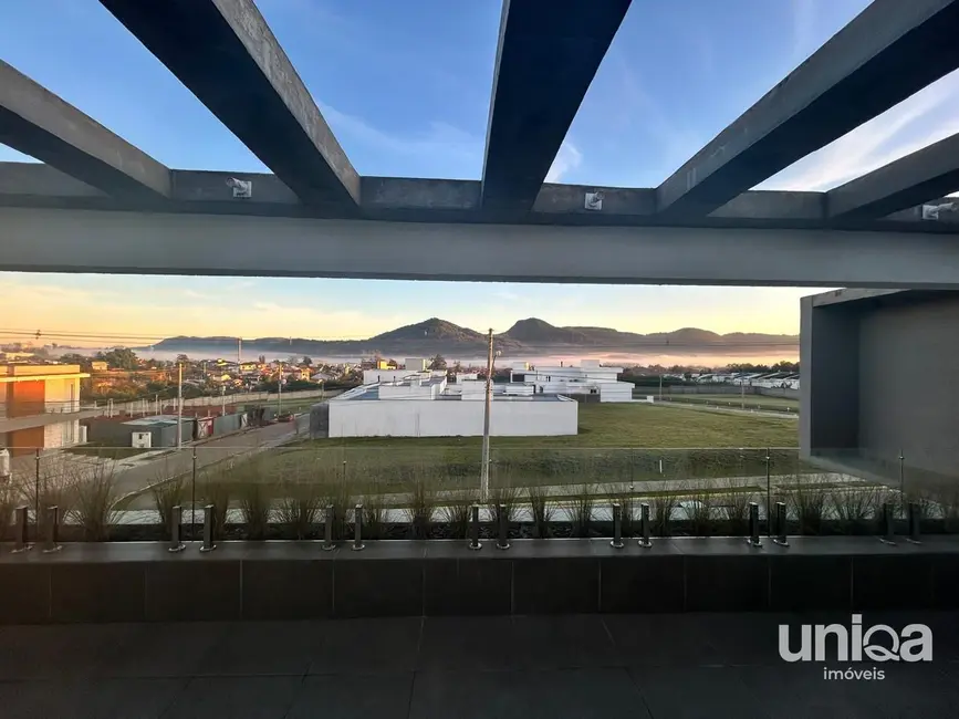 Foto 2 de Casa de Condomínio com 4 quartos à venda, 362m2 em São José, Santa Maria - RS