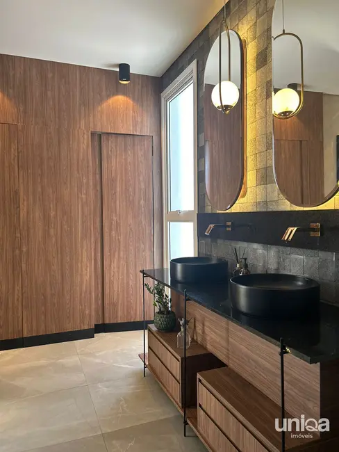 Foto 9 de Casa de Condomínio com 4 quartos à venda, 362m2 em São José, Santa Maria - RS
