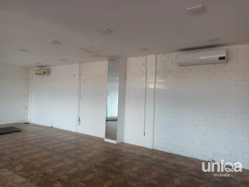 Sala Comercial com 1 quarto para alugar, 144m2 em Camobi, Santa Maria - RS - imagem 3 Foto 3 de Sala Comercial com 1 quarto para alugar, 144m2 em Camobi, Santa Maria - RS