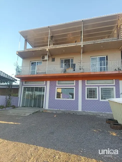 Sala Comercial com 1 quarto para alugar, 144m2 em Camobi, Santa Maria - RS - imagem 1 Foto 1 de Sala Comercial com 1 quarto para alugar, 144m2 em Camobi, Santa Maria - RS