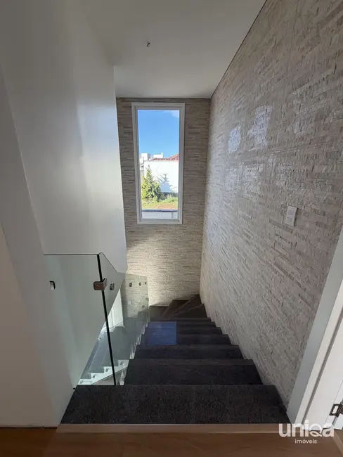 Casa com 3 quartos à venda, 148m2 em Camobi, Santa Maria - RS - imagem 9 Foto 9 de Casa com 3 quartos à venda, 148m2 em Camobi, Santa Maria - RS