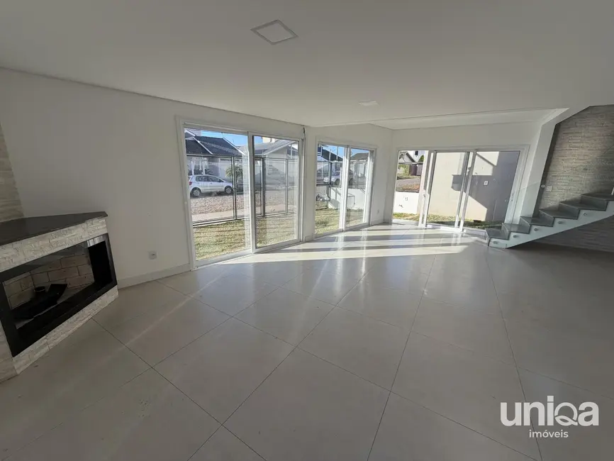 Casa com 3 quartos à venda, 148m2 em Camobi, Santa Maria - RS - imagem 4 Foto 4 de Casa com 3 quartos à venda, 148m2 em Camobi, Santa Maria - RS
