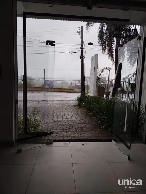 Sala Comercial com 1 quarto para alugar, 170m2 em Camobi, Santa Maria - RS - imagem 4 Foto 4 de Sala Comercial com 1 quarto para alugar, 170m2 em Camobi, Santa Maria - RS