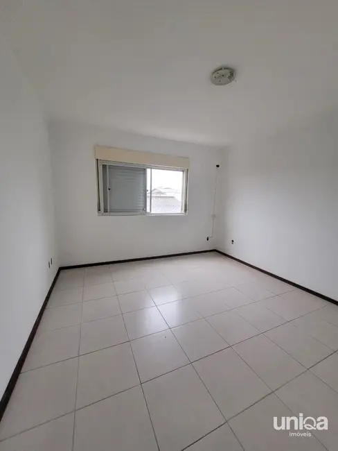 Apartamento com 2 quartos para alugar, 70m2 em Camobi, Santa Maria - RS - imagem 6 Foto 6 de Apartamento com 2 quartos para alugar, 70m2 em Camobi, Santa Maria - RS