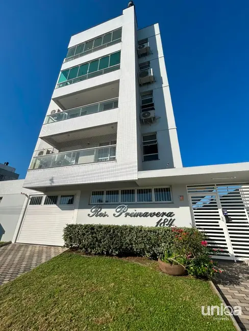 Foto 1 de Apartamento com 1 quarto para alugar, 42m2 em São José, Santa Maria - RS