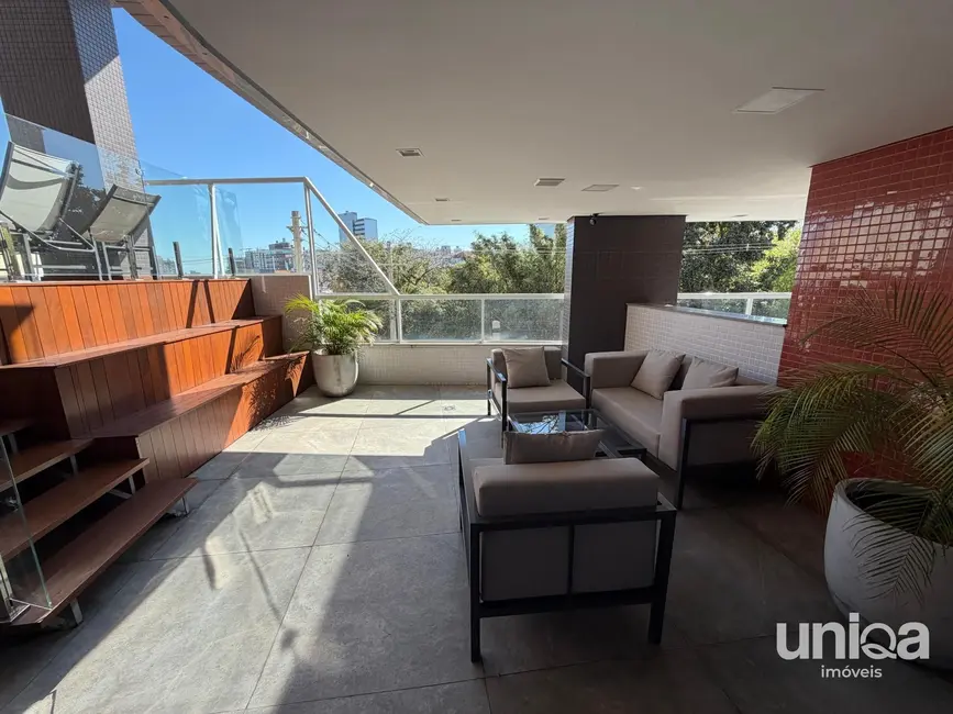 Apartamento com 3 quartos à venda, 149m2 em Nossa Senhora Medianeira, Santa Maria - RS - imagem 3 Foto 3 de Apartamento com 3 quartos à venda, 149m2 em Nossa Senhora Medianeira, Santa Maria - RS