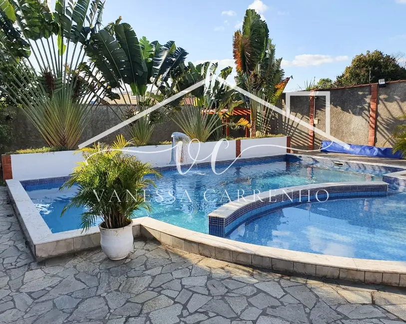 Chácara com 4 quartos à venda, 620m2 em Sorocaba - SP - imagem 3 Foto 3 de Chácara com 4 quartos à venda, 620m2 em Sorocaba - SP