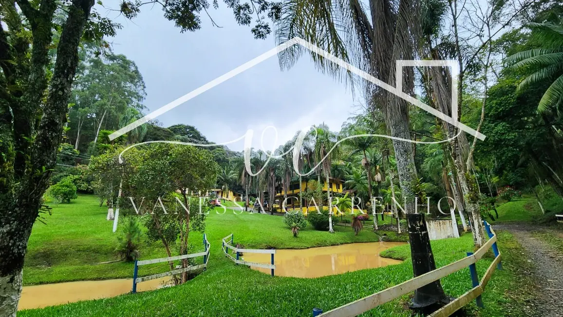 Sítio / Rancho com 7 quartos à venda, 1000m2 em Sao Lourenco Da Serra - SP - imagem 3 Foto 3 de Sítio / Rancho com 7 quartos à venda, 1000m2 em Sao Lourenco Da Serra - SP