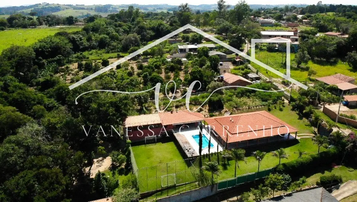Foto 3 de Chácara com 5 quartos à venda, 800m2 em Aracoiaba Da Serra - SP
