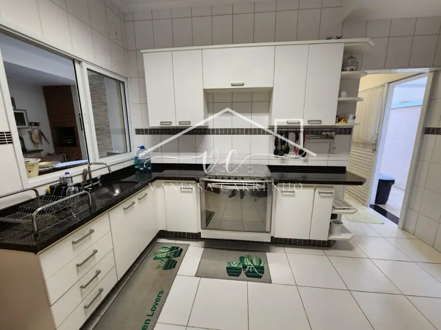 Casa de Condomínio com 3 quartos à venda, 215m2 em Ibiti Royal Park, Sorocaba - SP - imagem 8 Foto 8 de Casa de Condomínio com 3 quartos à venda, 215m2 em Ibiti Royal Park, Sorocaba - SP