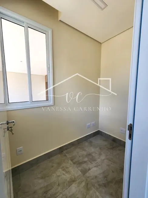 Casa de Condomínio com 3 quartos à venda, 175m2 em Ibiti Royal Park, Sorocaba - SP - imagem 5 Foto 5 de Casa de Condomínio com 3 quartos à venda, 175m2 em Ibiti Royal Park, Sorocaba - SP