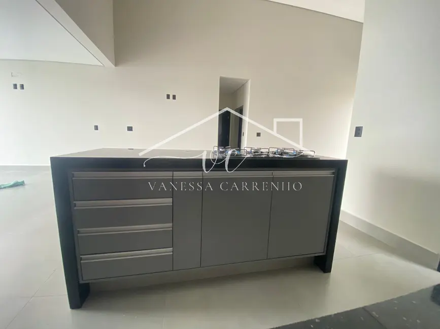 Casa de Condomínio com 3 quartos à venda, 234m2 em Sorocaba - SP - imagem 5 Foto 5 de Casa de Condomínio com 3 quartos à venda, 234m2 em Sorocaba - SP